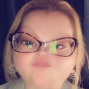 Meet your Posher, Keri